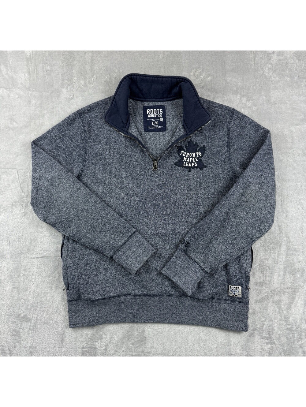Roots Athletics Toronto Maple Leafs NHL 1/4 Zip Sweater Size Large Heather Blue